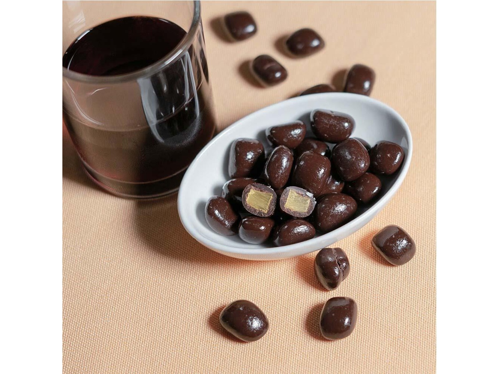 日新化工 パイナップルをムダなくいただくチョコレート サステナブル