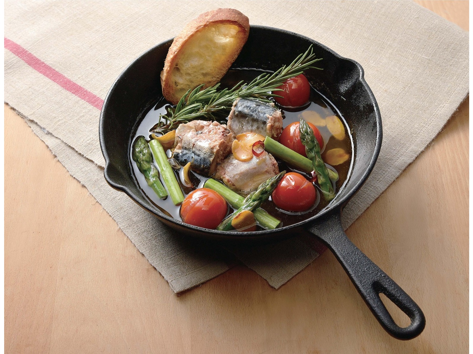 ピエトロ CHEF'S ガーリックオイル 275g| コープこうべネット