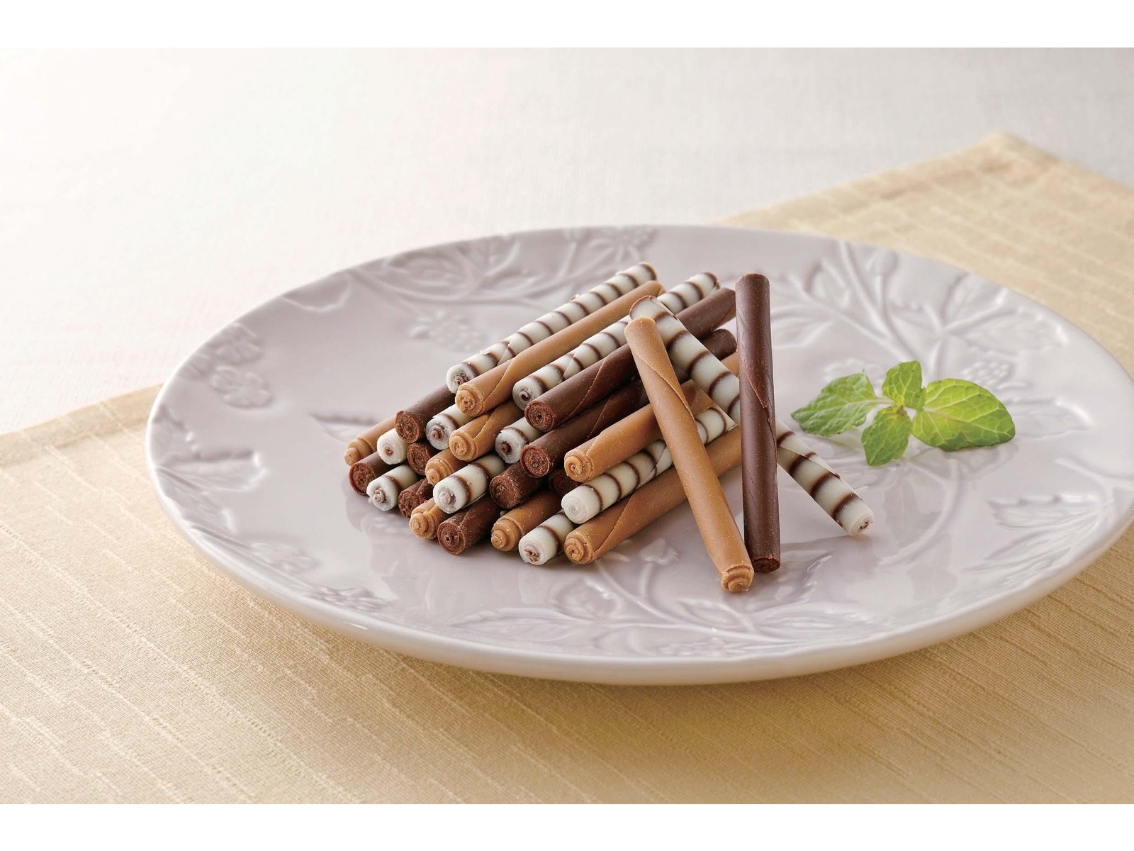 協和 ロールアップチョコレート 1箱（45本入）| コープこうべネット