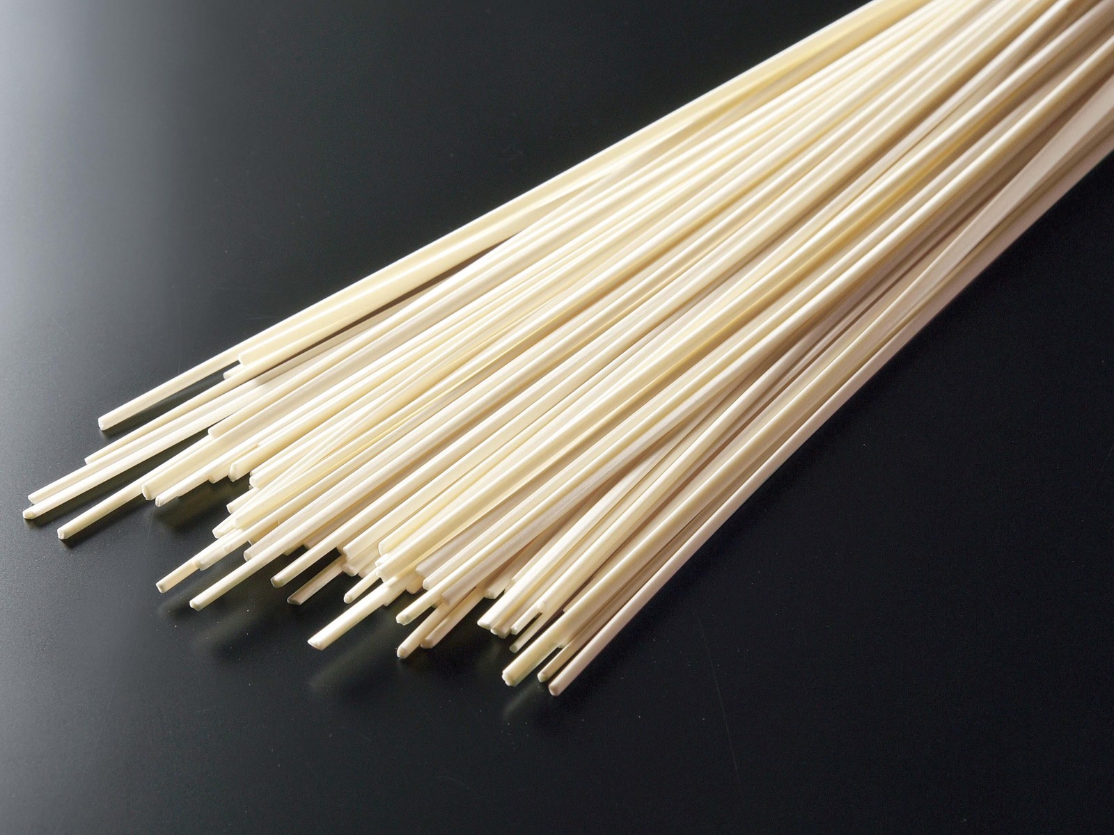 銀四郎麺業 銀四郎めん 300g| コープこうべネット