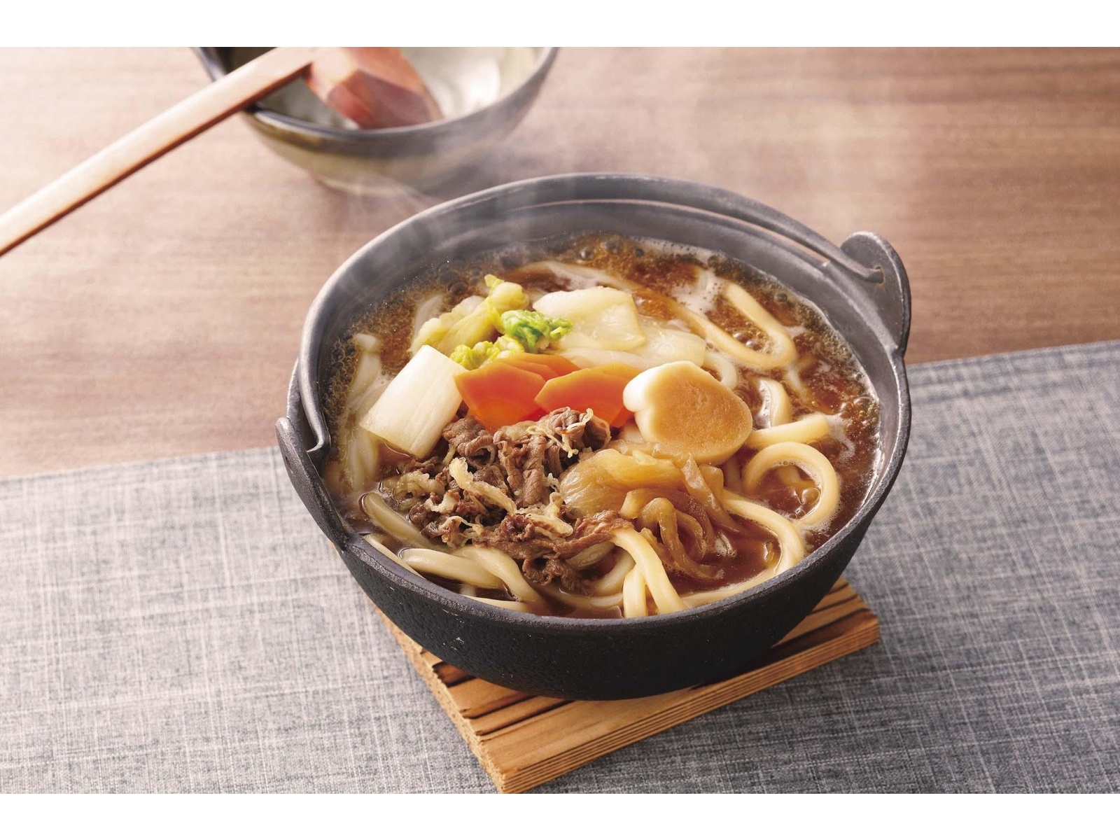 月見うどんページ ニッキーフーズ すき焼き風うどん 2食入（554g）| コープこうべ