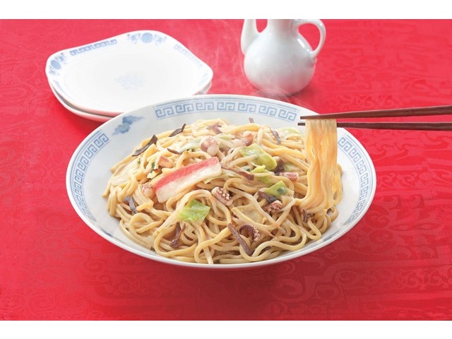太麺 マルちゃん 名店監修推しの一杯 魁龍博多本店 どトンコツ