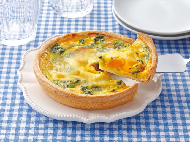 ニッキーフーズ モッツァレラチーズを使ったかぼちゃとほうれん草の