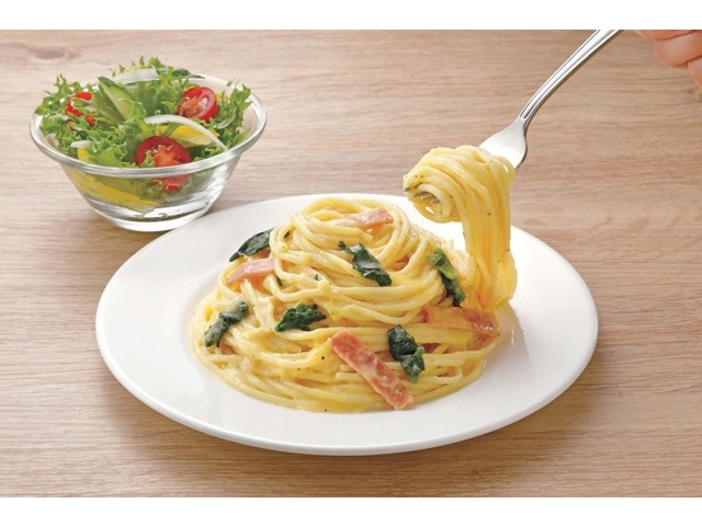 ニョキニョキパスタです ニッキーフーズ カルボナーラスパゲティ 1食入(278g)| コープ