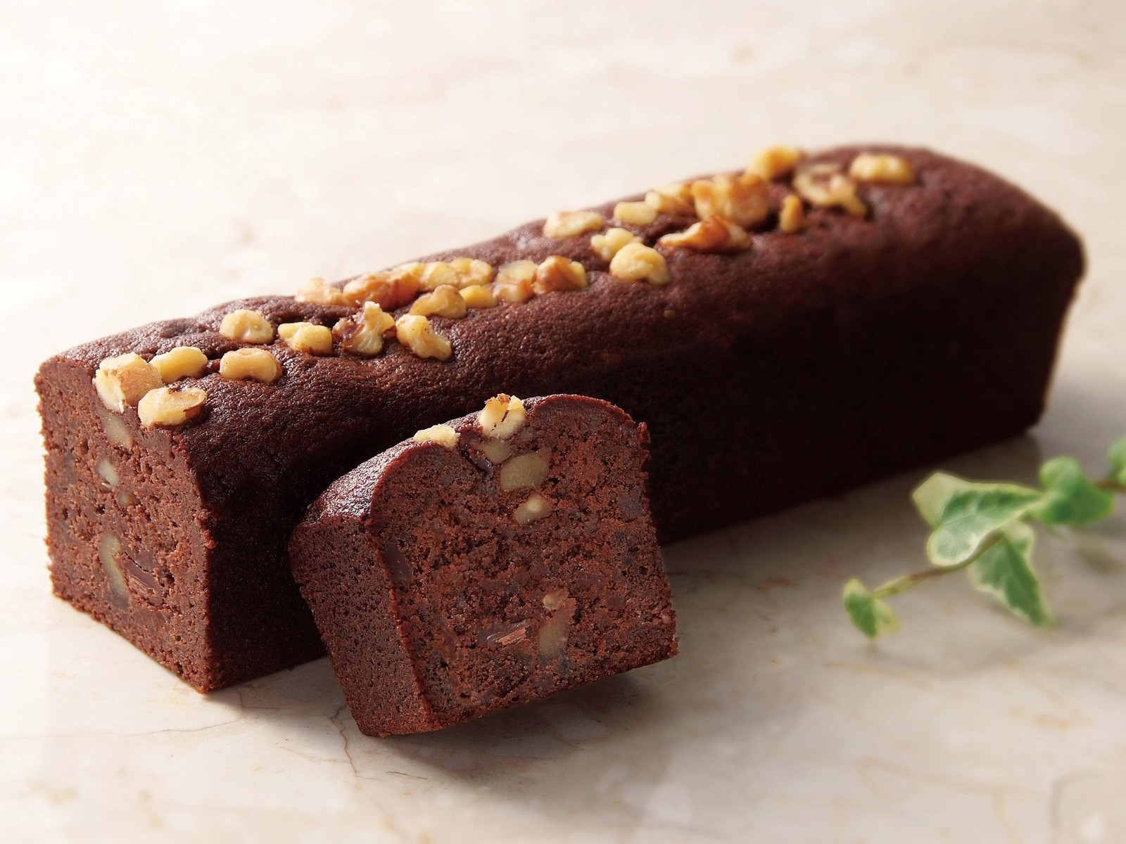 帝国ホテルキッチン チョコブラウニーケーキ 1本（275g）| コープ