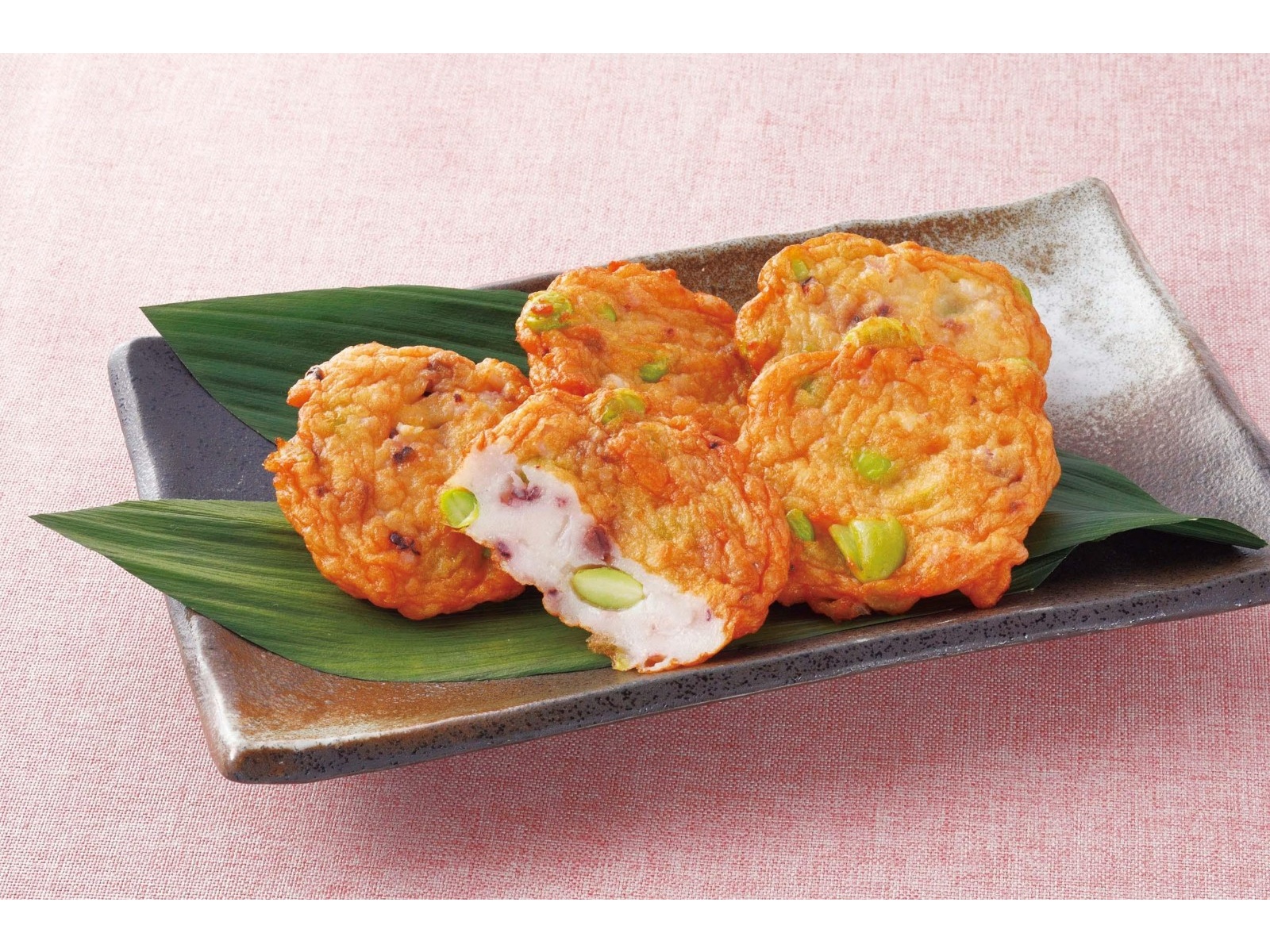 ウオヒサ 手造りいかと枝豆天 5枚入（150g）| コープこうべネット