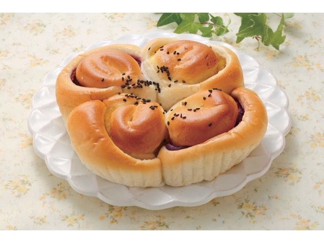 オイシス 2色のお芋パン 1コ| コープこうべネット