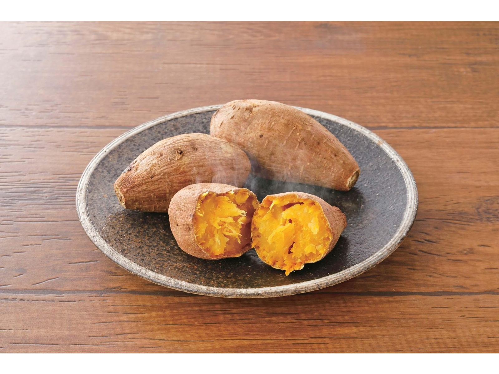 鹿児島くみあい食品 コロッと！安納やきいも 300g | コープこうべネット