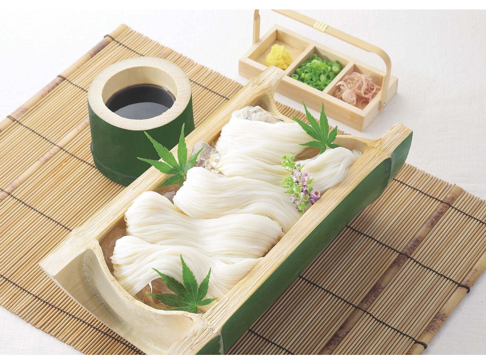 兵庫県手延素麺協同組合 手延素麺揖保乃糸(特級)古物 1箱1.6kg