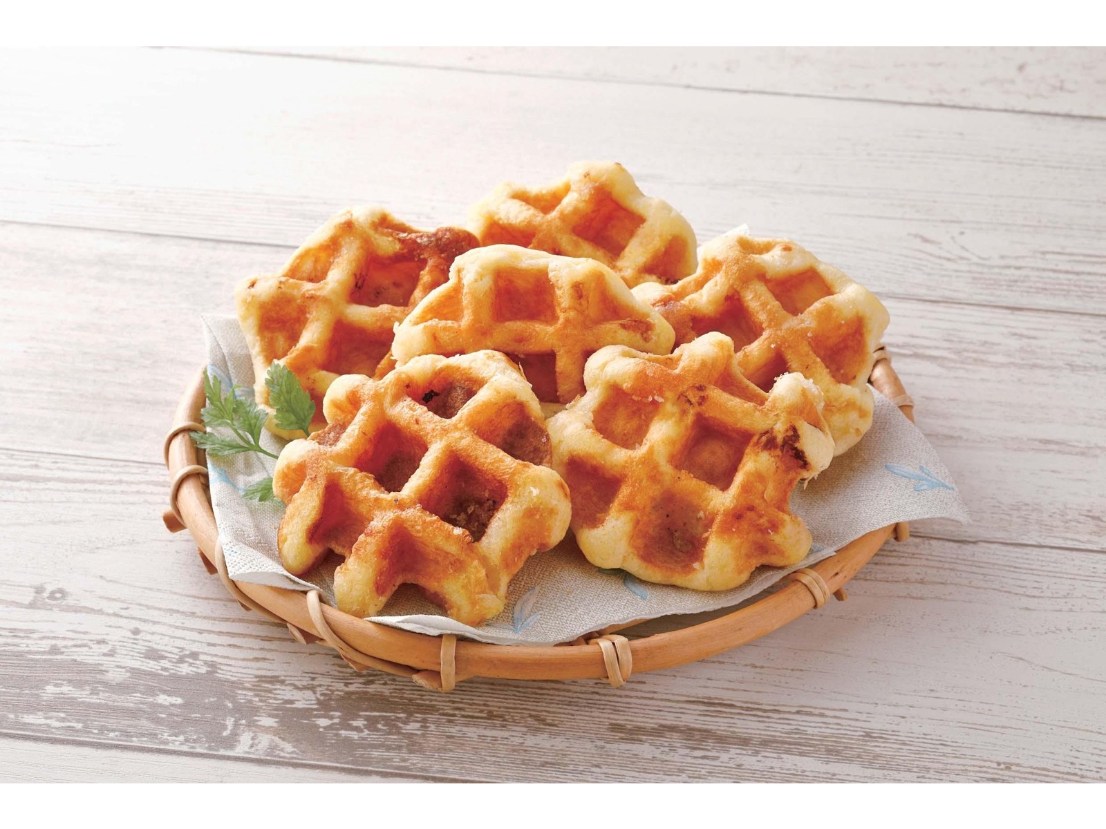 サンラヴィアン ふんわりワッフル プレーン 6コ入| コープこうべネット