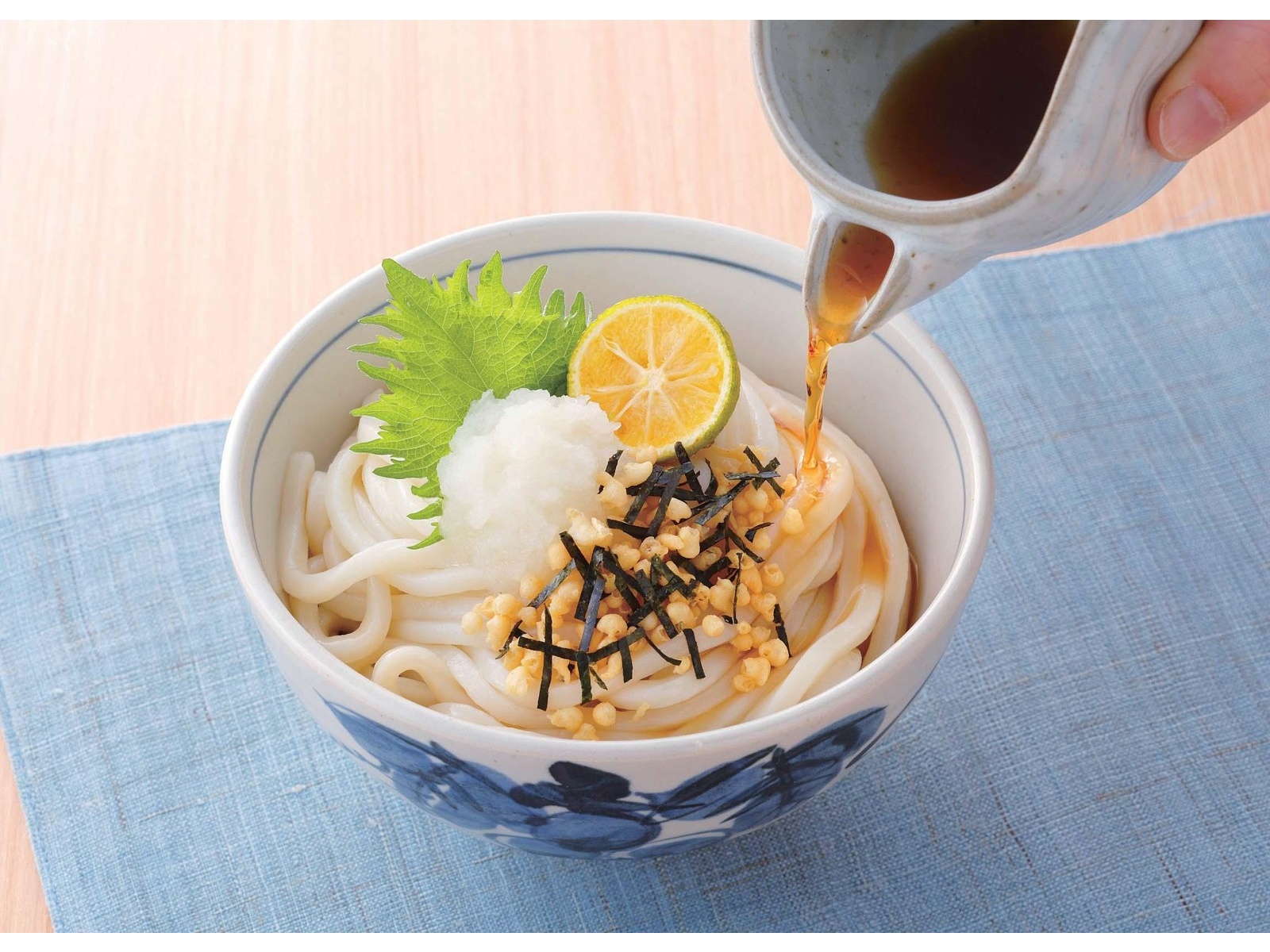 うまさぎっしり新潟Suicaプレート 東京→浦佐 Suicaのペンギン 卯三郎こけし（駅長）:TRAINIART JRE MALL店
