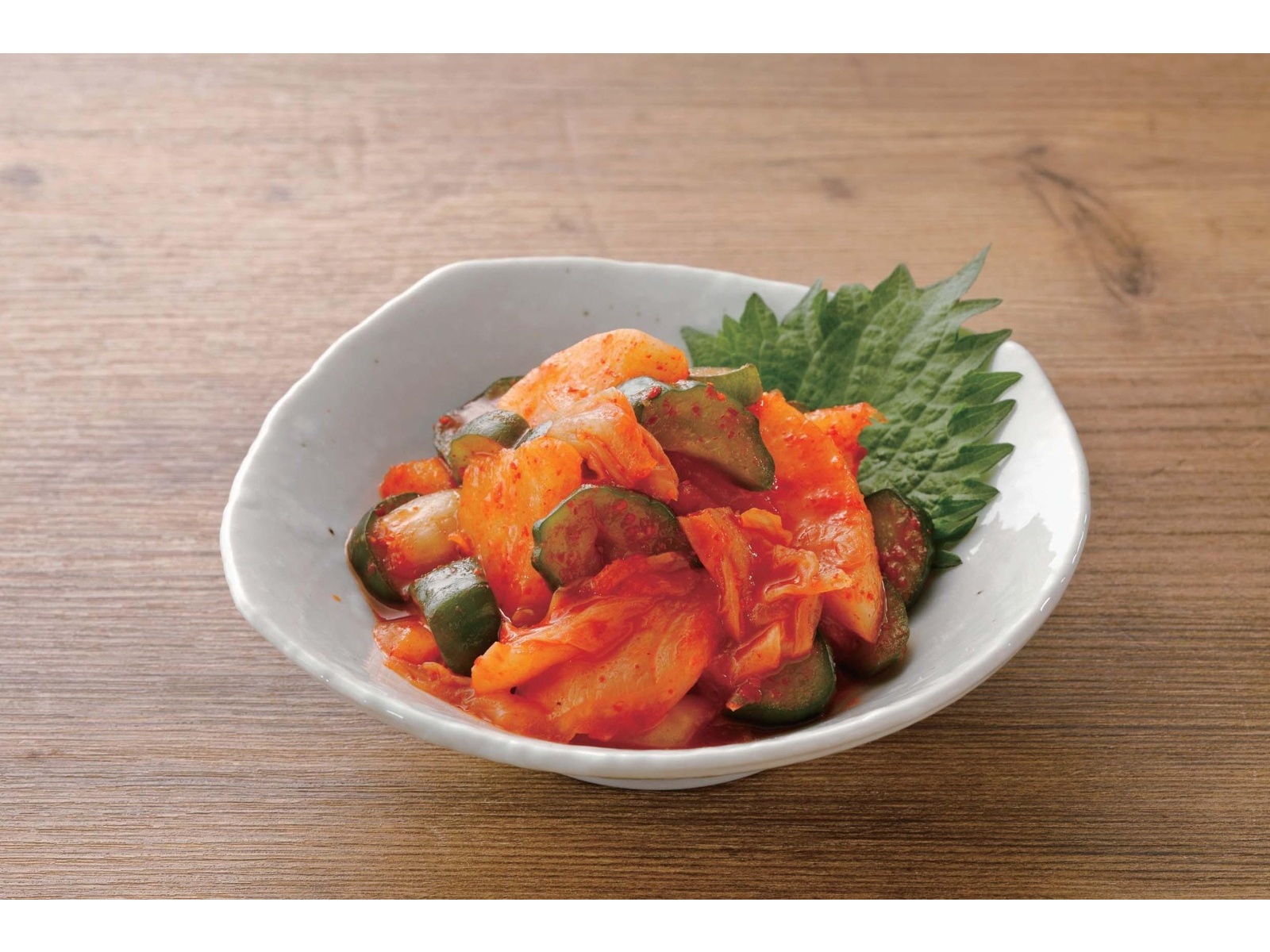 天政松下 ちょい辛が旨い三種のキムチ盛り合わせ 180g| コープ