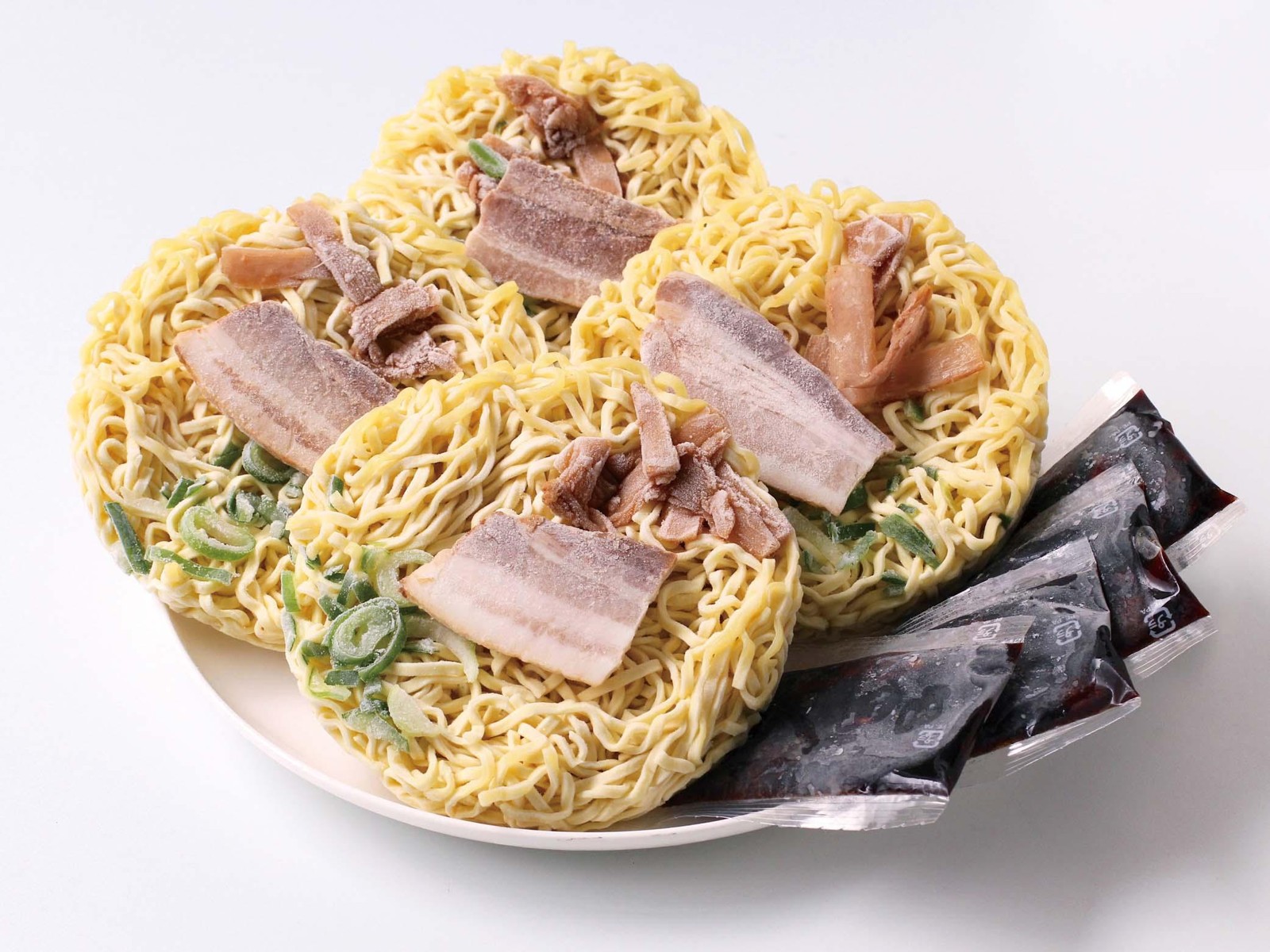四国日清食品 尾道ラーメン 4食入（864g）| コープこうべネット