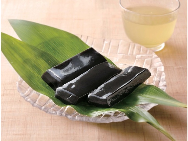浦和のうなこさん専用５同梱用 井上耕養庵 黒胡麻葛ようかん 1パック（180g）| コープこうべネット