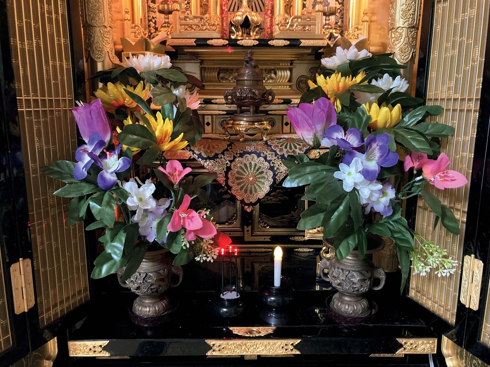 仏壇 紫壇 重ネ 新鉄線花OP 仏壇 紫壇 重ネ 新鉄線花OP